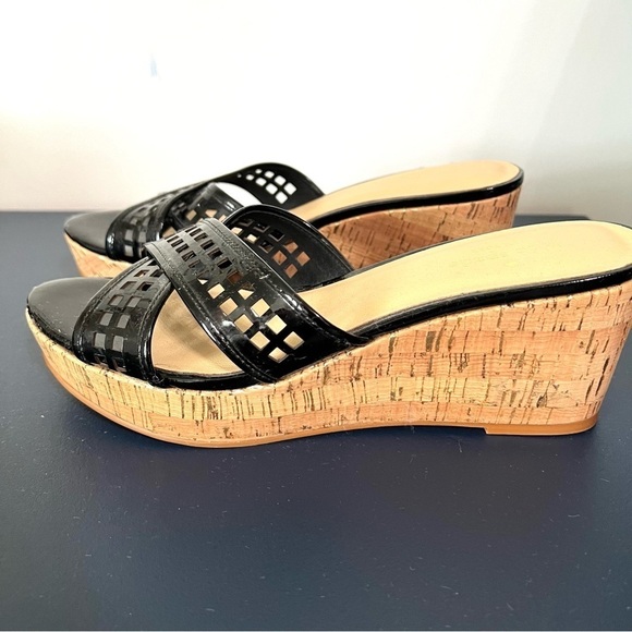 Kate Spade Tawny Black Patent Leather Natural Cork Peep Toe Wedge Sandals Size 9 - Picture 9 of 16